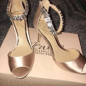 NIB Badgley Mischka heels